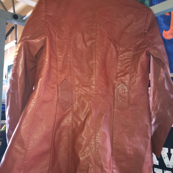 Vintage leather jacket - Picture 2 of 7
